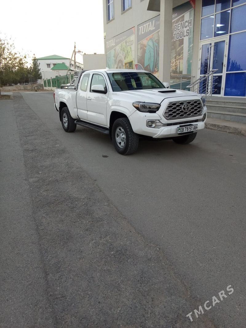 Toyota Tacoma 2022 - 400 000 TMT - Ашхабад - img 4