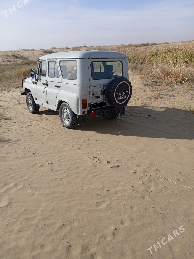 UAZ 469 2004 - 90 000 TMT - Türkmenabat - img 1