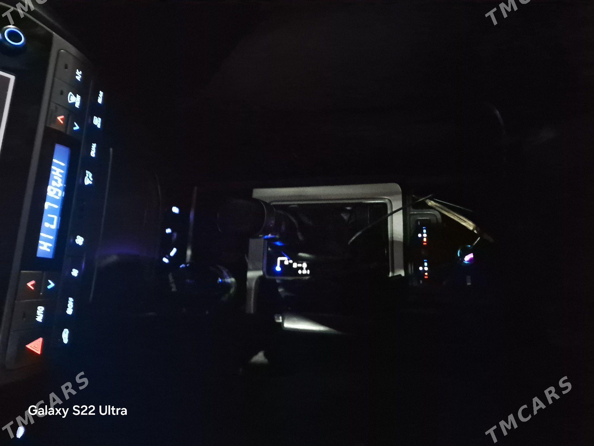 Toyota Land Cruiser Prado 2020 - 950 000 TMT - Дашогуз - img 10