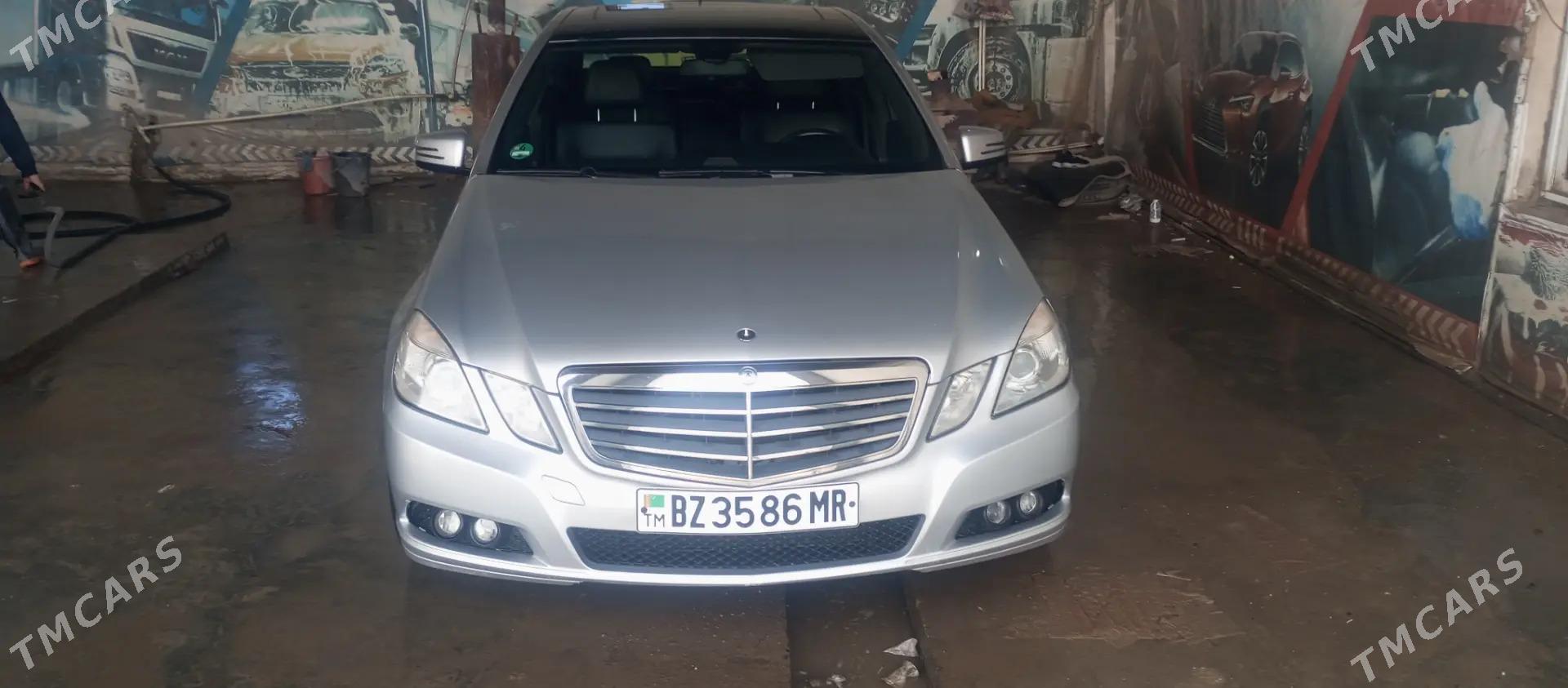 Mercedes-Benz 300E 2011 - 280 000 TMT - Mary - img 1