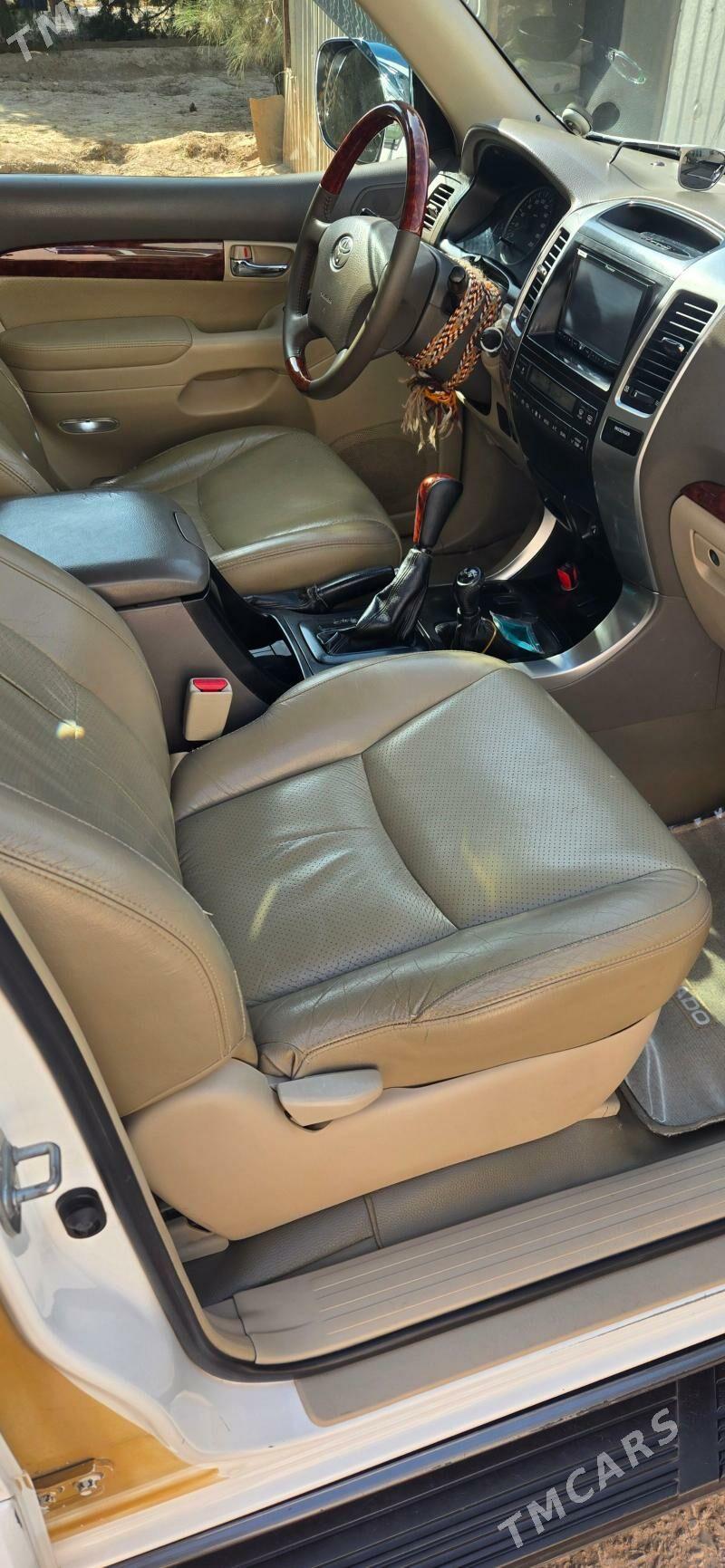 Toyota Land Cruiser Prado 2005 - 370 000 TMT - Aşgabat - img 4