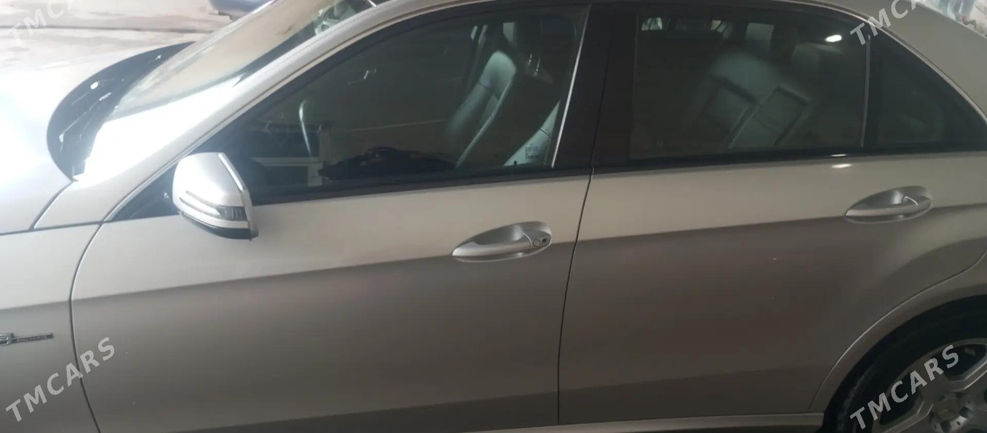 Mercedes-Benz 300E 2011 - 280 000 TMT - Mary - img 3