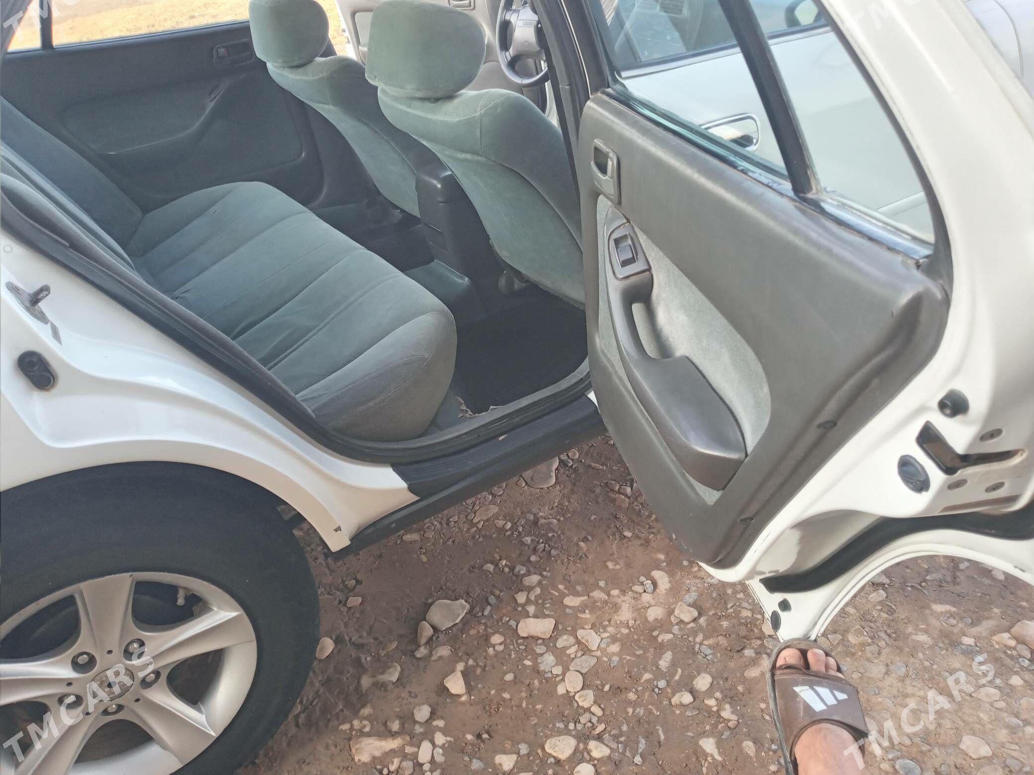 Toyota Camry 1992 - 90 000 TMT - Теджен - img 6