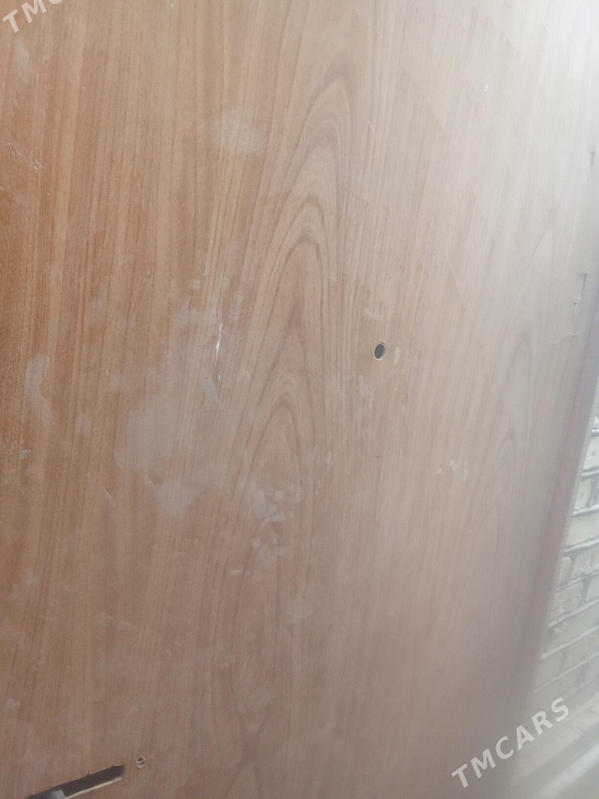 demir gapylar - Мары - img 2