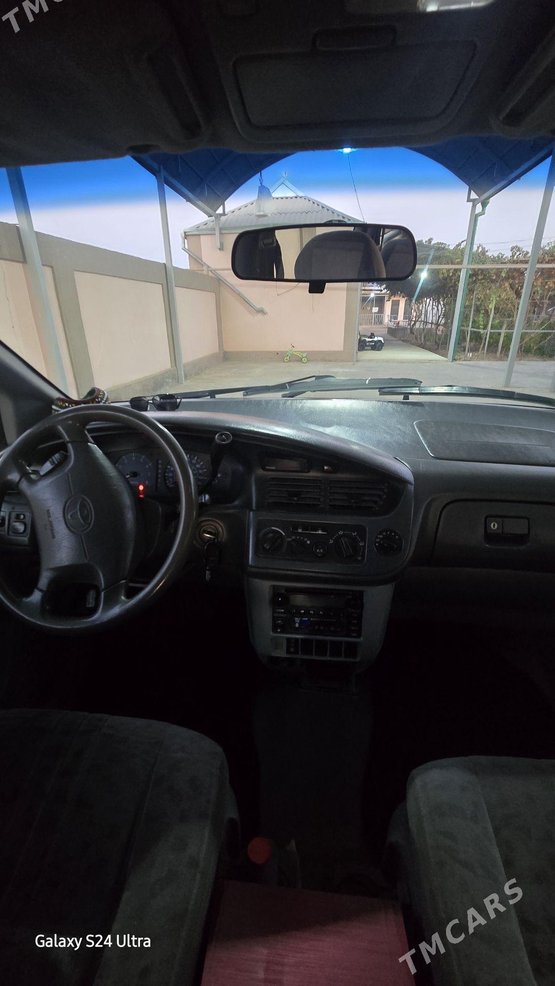 Toyota Sienna 2002 - 175 000 TMT - Огуз хан - img 7