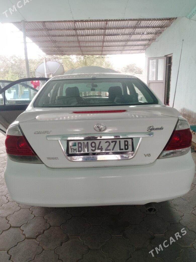 Toyota Camry 2003 - 150 000 TMT - Халач - img 9