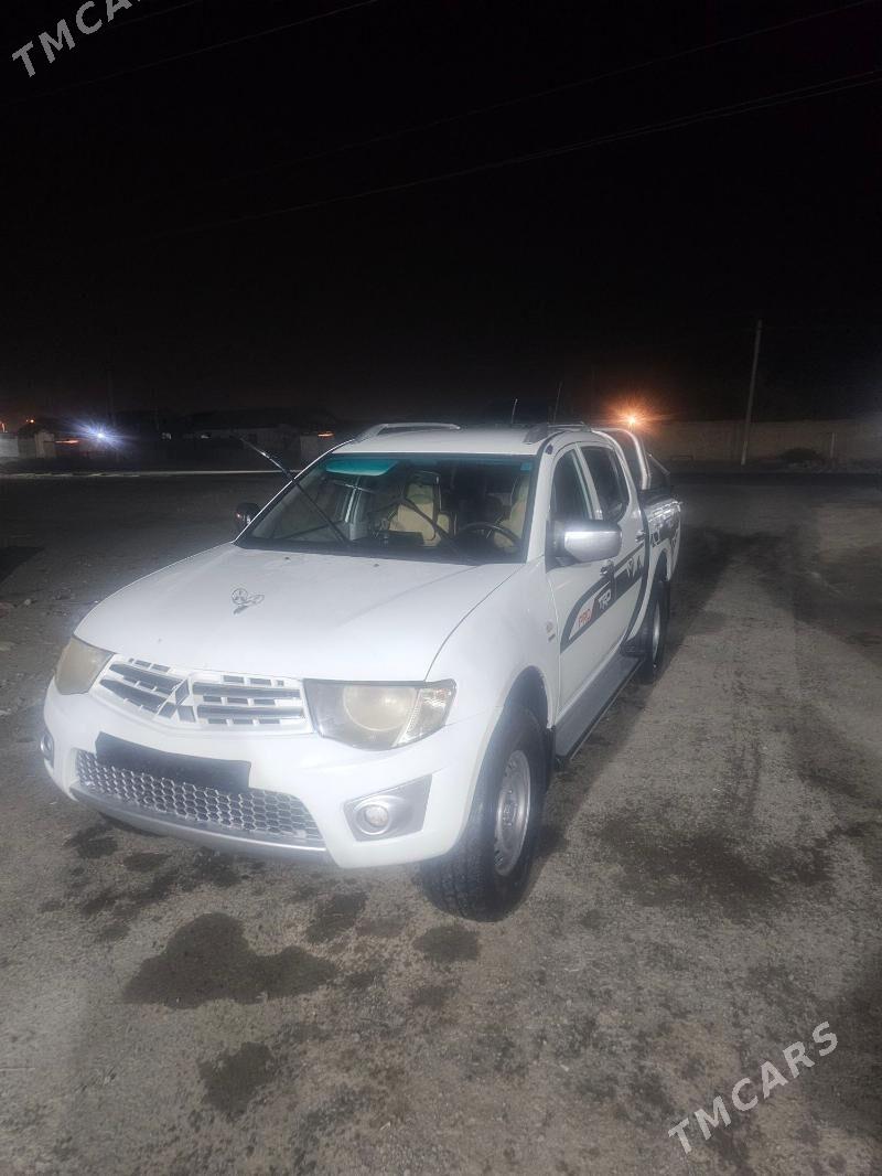Mitsubishi L200 2010 - 160 000 TMT - Gyzylarbat - img 2