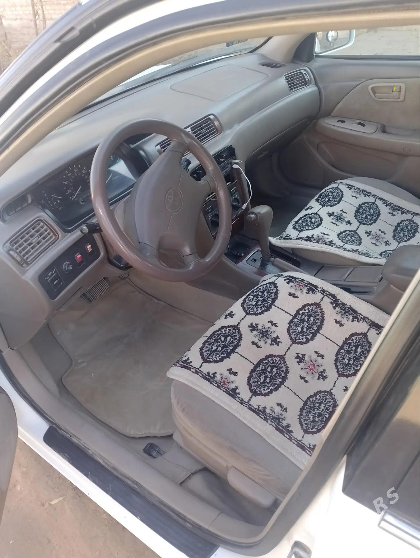 Toyota Camry 2000 - 130 000 TMT - Кёнеургенч - img 5