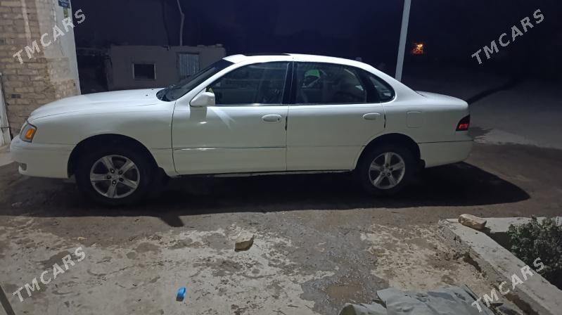 Toyota Avalon 1998 - 140 000 TMT - Гурбансолтан Едже - img 3