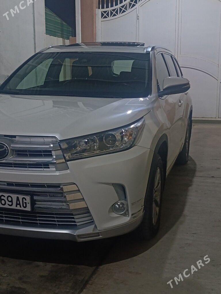 Toyota Highlander 2019 - 450 000 TMT - Ашхабад - img 1
