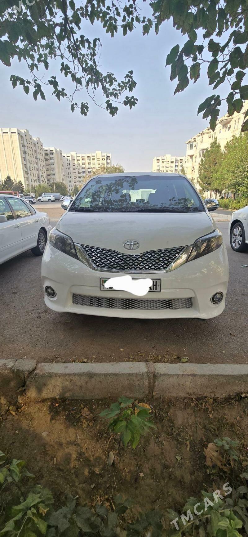 Toyota Sienna 2012 - 305 000 TMT - Parahat 5 - img 4