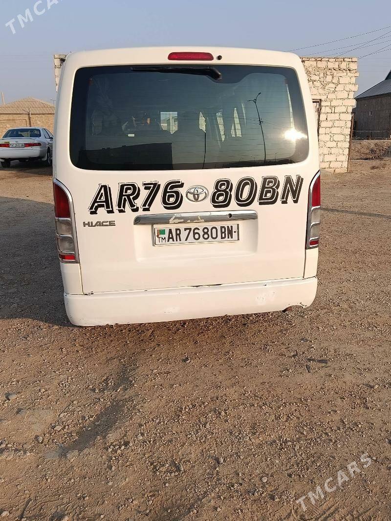 Toyota Hiace 2007 - 200 000 TMT - Etrek - img 6