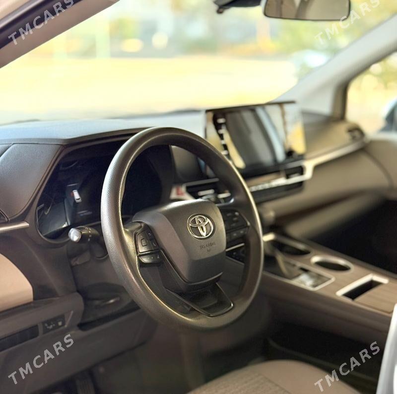 Toyota Sienna 2022 - 479 000 TMT - Ашхабад - img 5