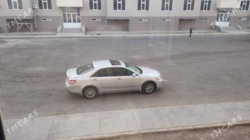 Toyota Camry 2011 - 220 000 TMT - Мары - img 3