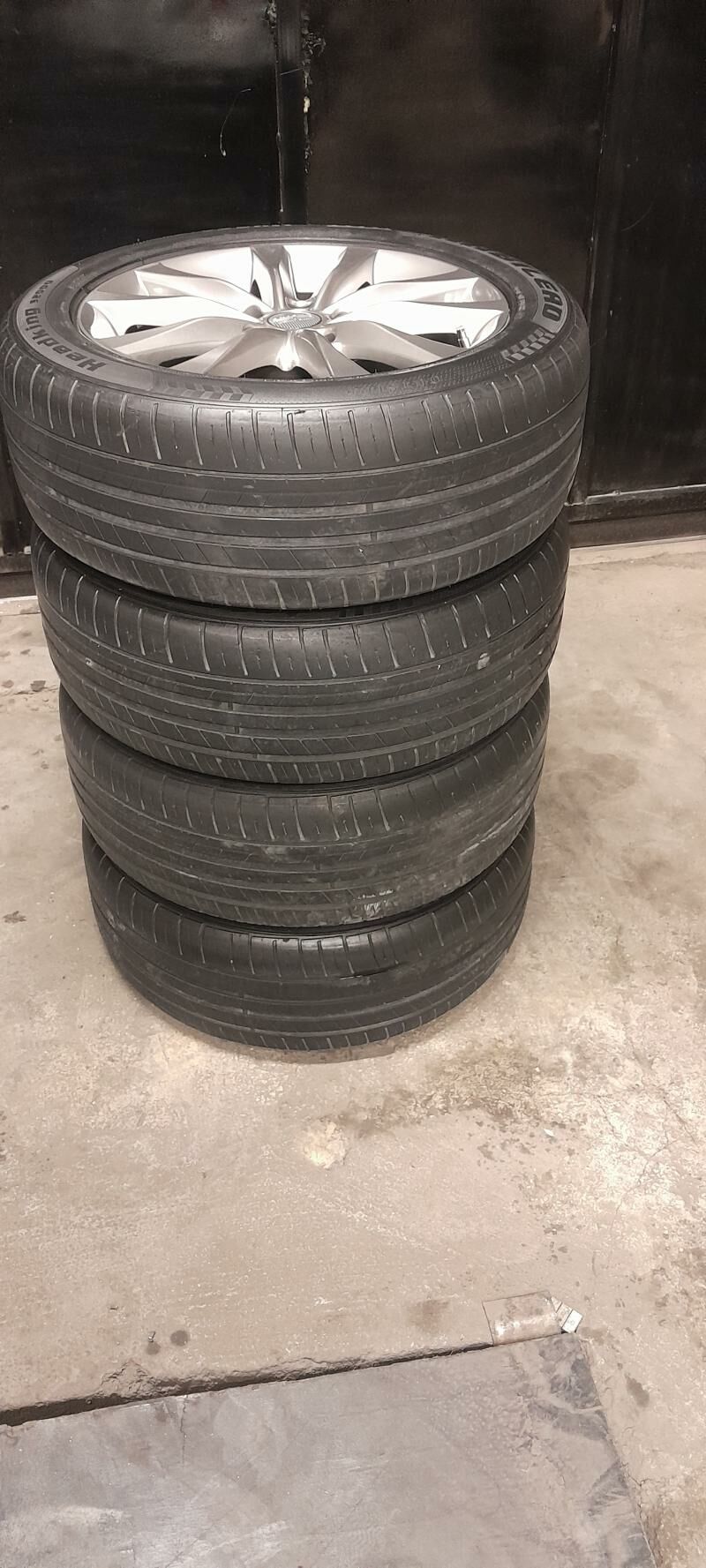 Tayota  17lik 3 000 TMT - Aşgabat - img 2