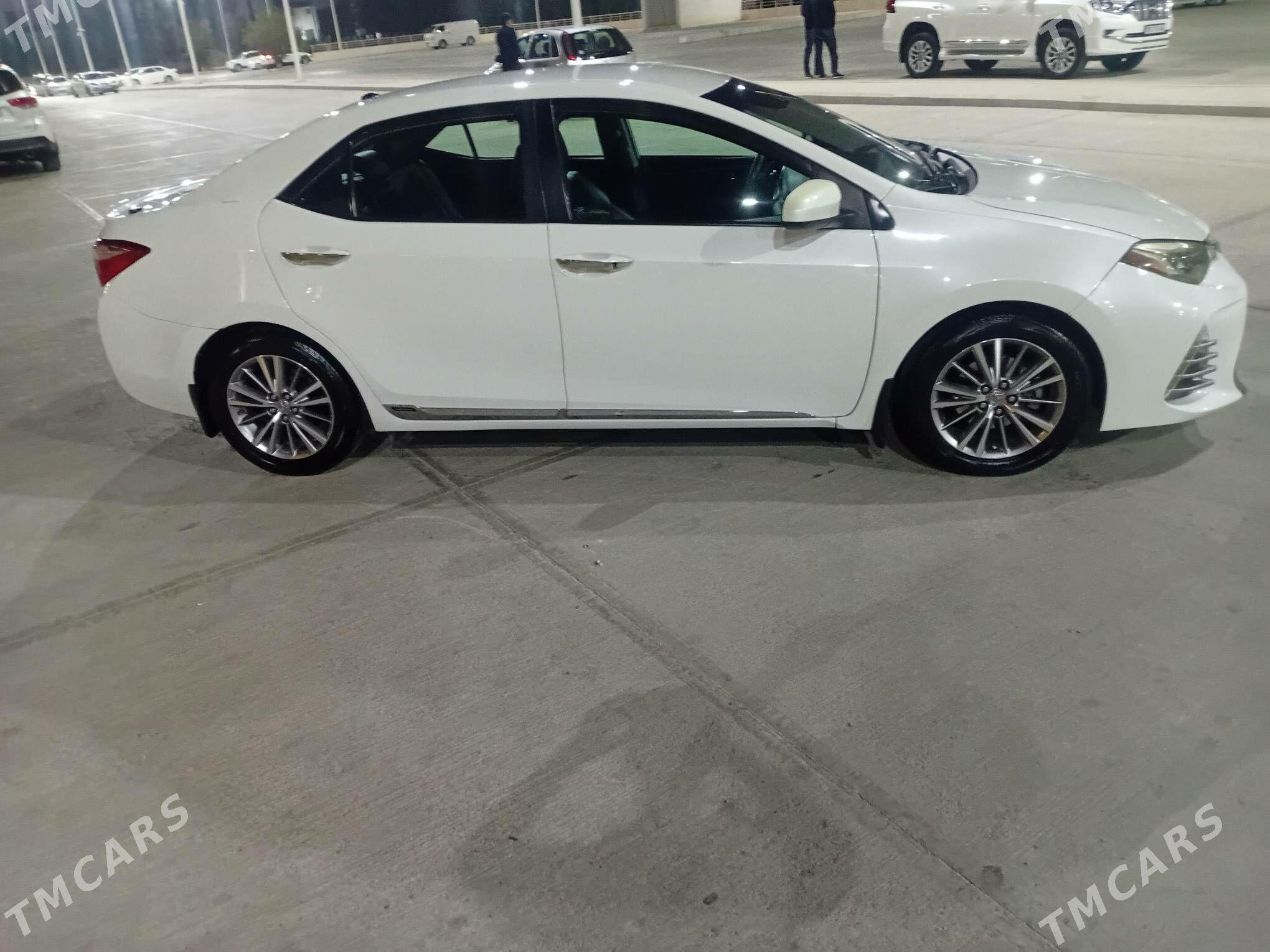 Toyota Corolla 2019 - 215 000 TMT - Parahat 6 - img 4