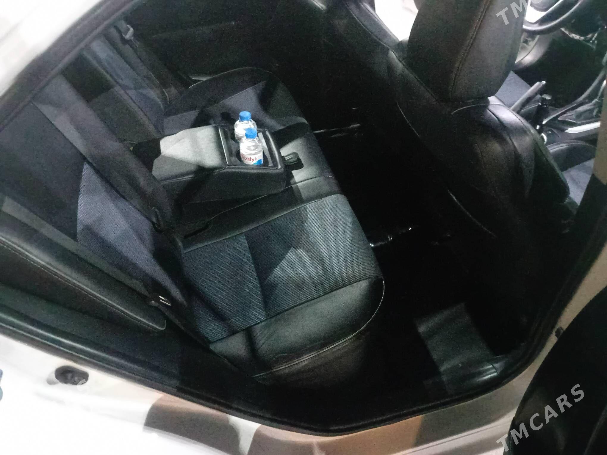 Toyota Corolla 2019 - 215 000 TMT - Parahat 6 - img 6