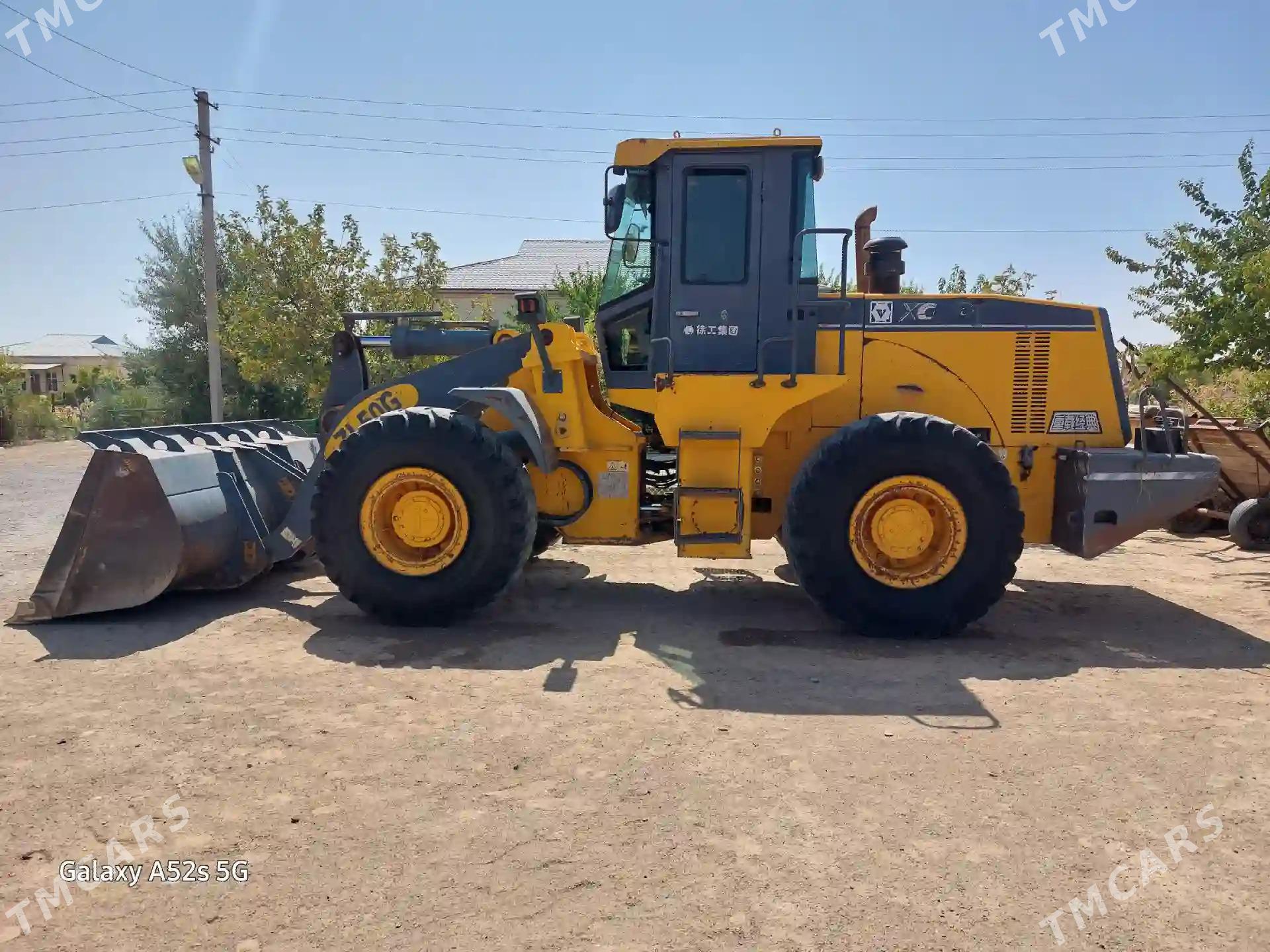 XCMG ZL50 2011 - 560 000 TMT - Ёлётен - img 3