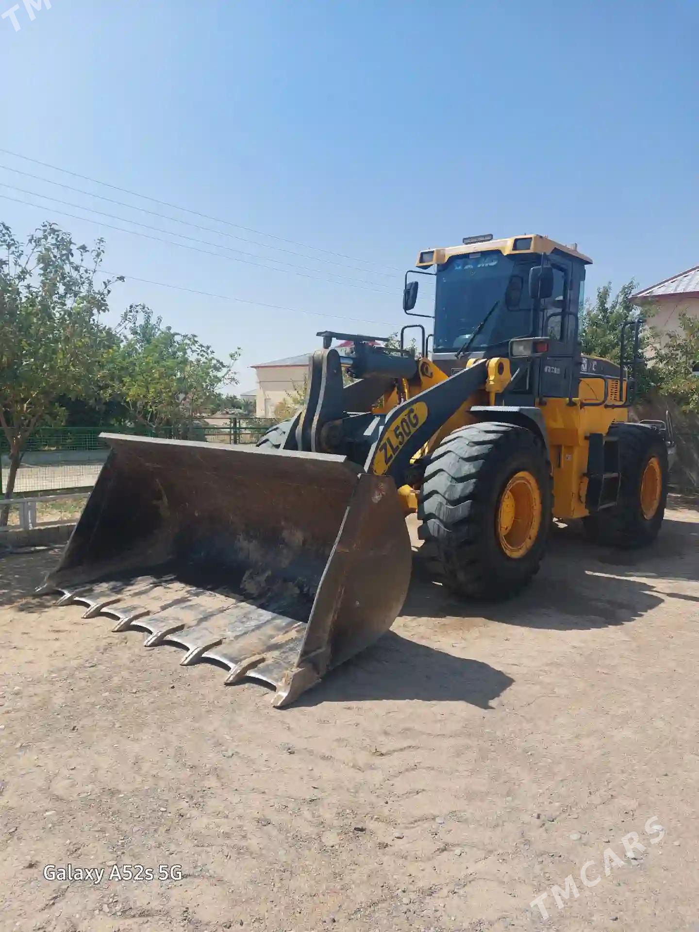 XCMG ZL50 2011 - 560 000 TMT - Ёлётен - img 2