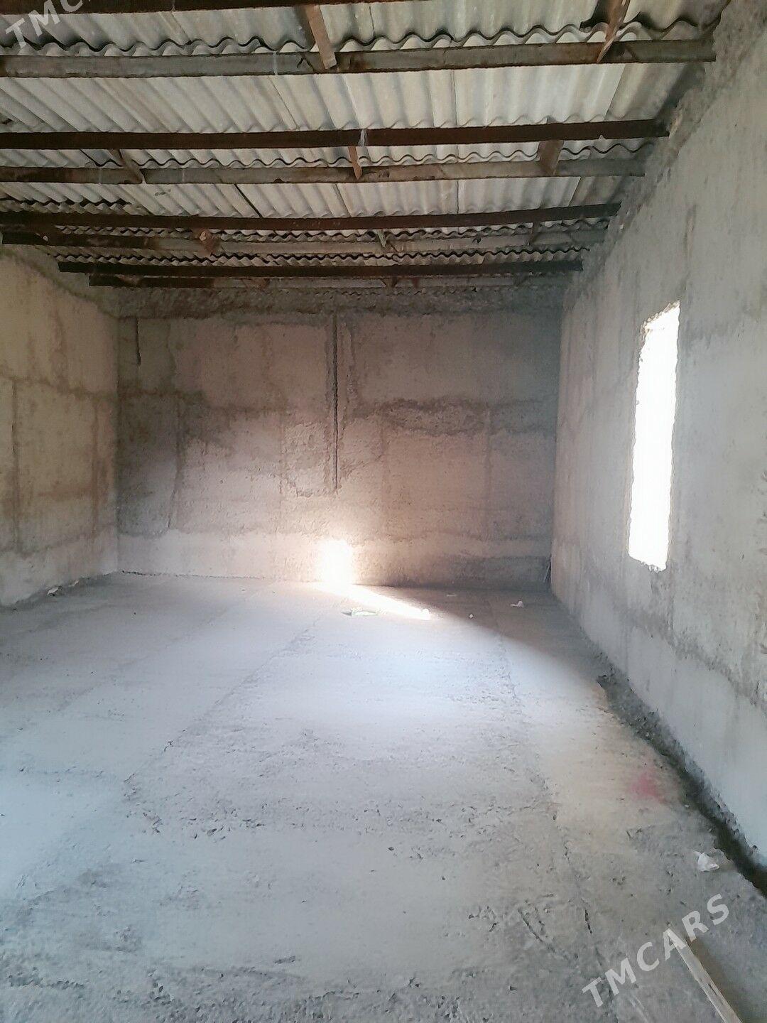 Satlyk jay - Балканабат - img 1