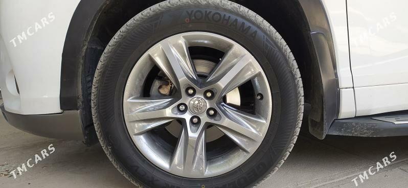 Toyota Highlander 2016 - 395 000 TMT - Теджен - img 5