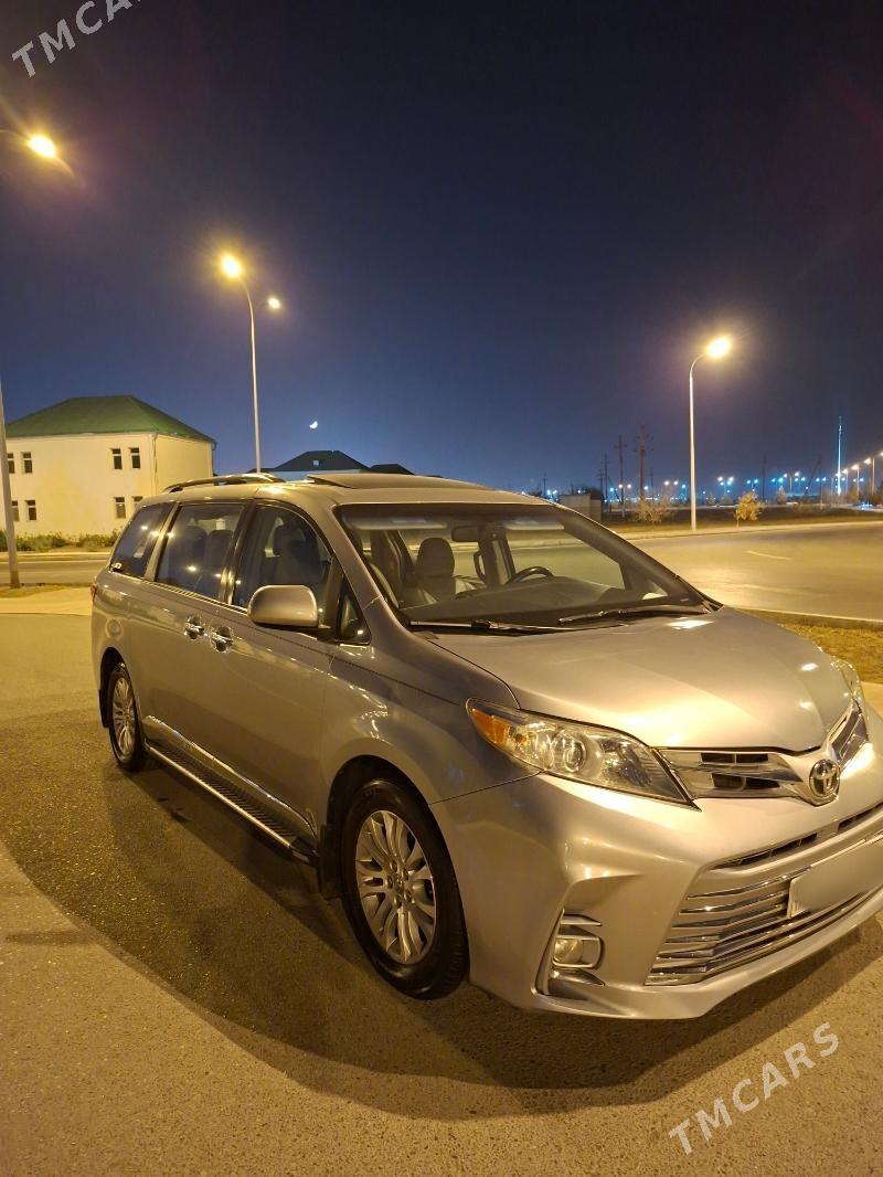 Toyota Sienna 2016 - 373 000 TMT - Ашхабад - img 1