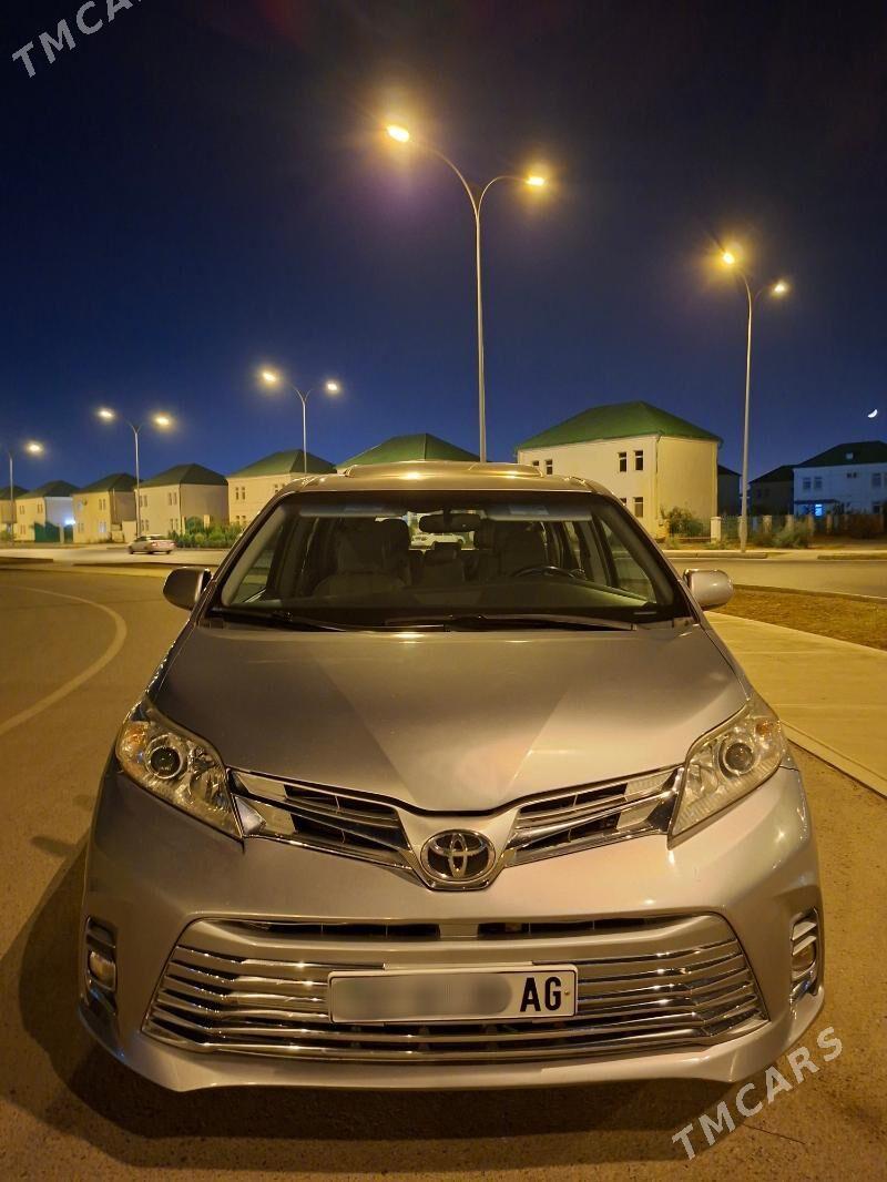 Toyota Sienna 2016 - 373 000 TMT - Ашхабад - img 2