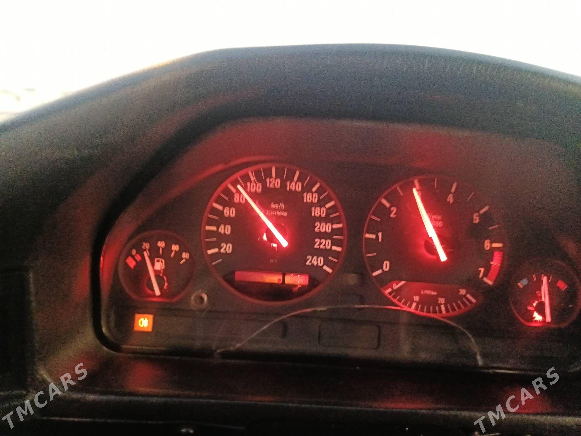 BMW 525 1993 - 58 000 TMT - Балканабат - img 5