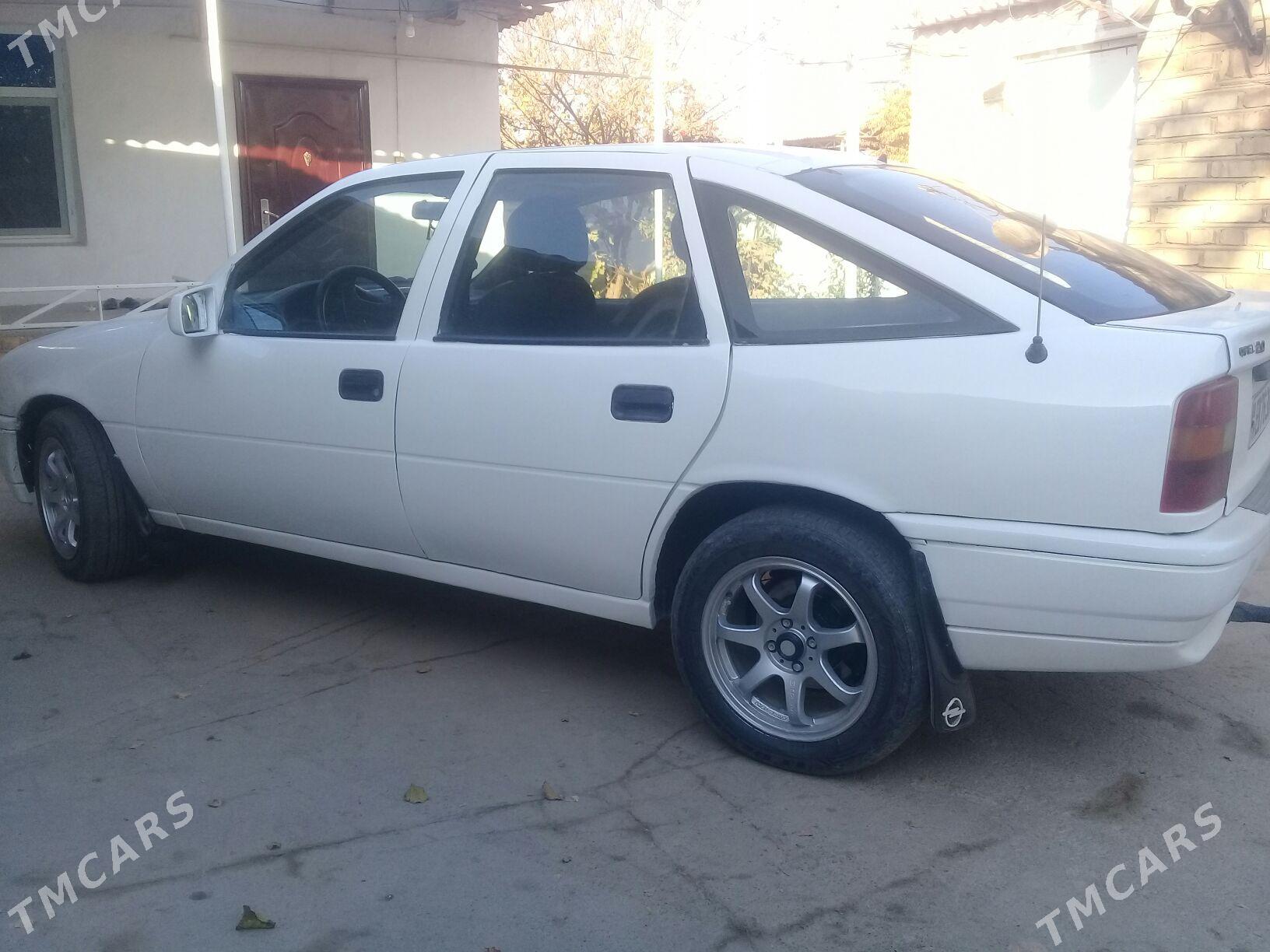 Opel Vectra 1990 - 28 000 TMT - Babadaýhan - img 4