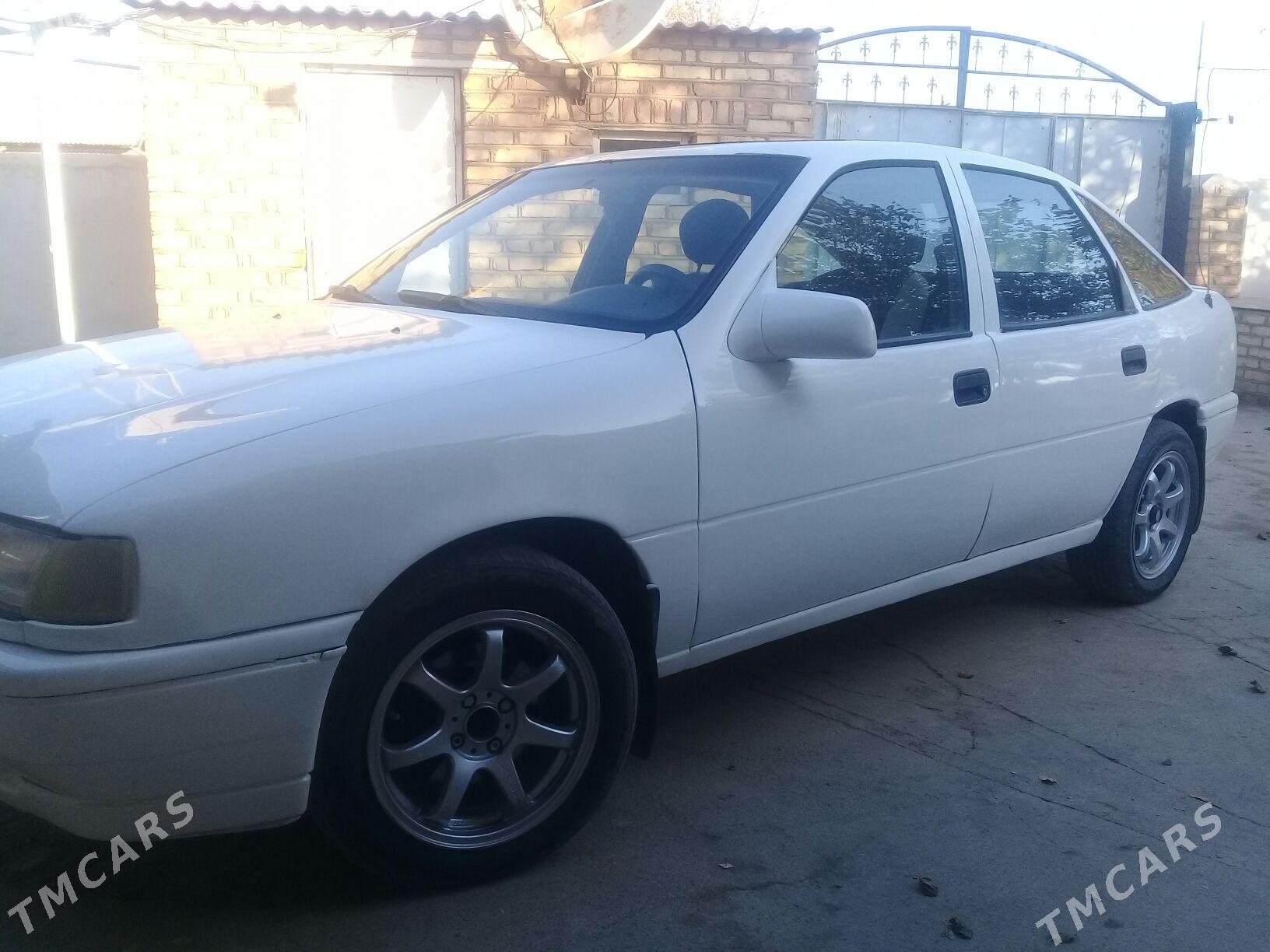 Opel Vectra 1990 - 28 000 TMT - Babadaýhan - img 3