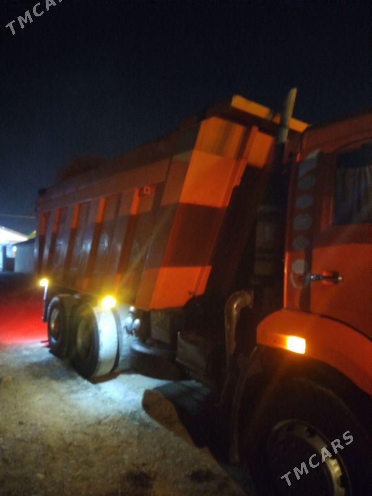 Kamaz 6520 2010 - 400 000 TMT - Gökdepe - img 2