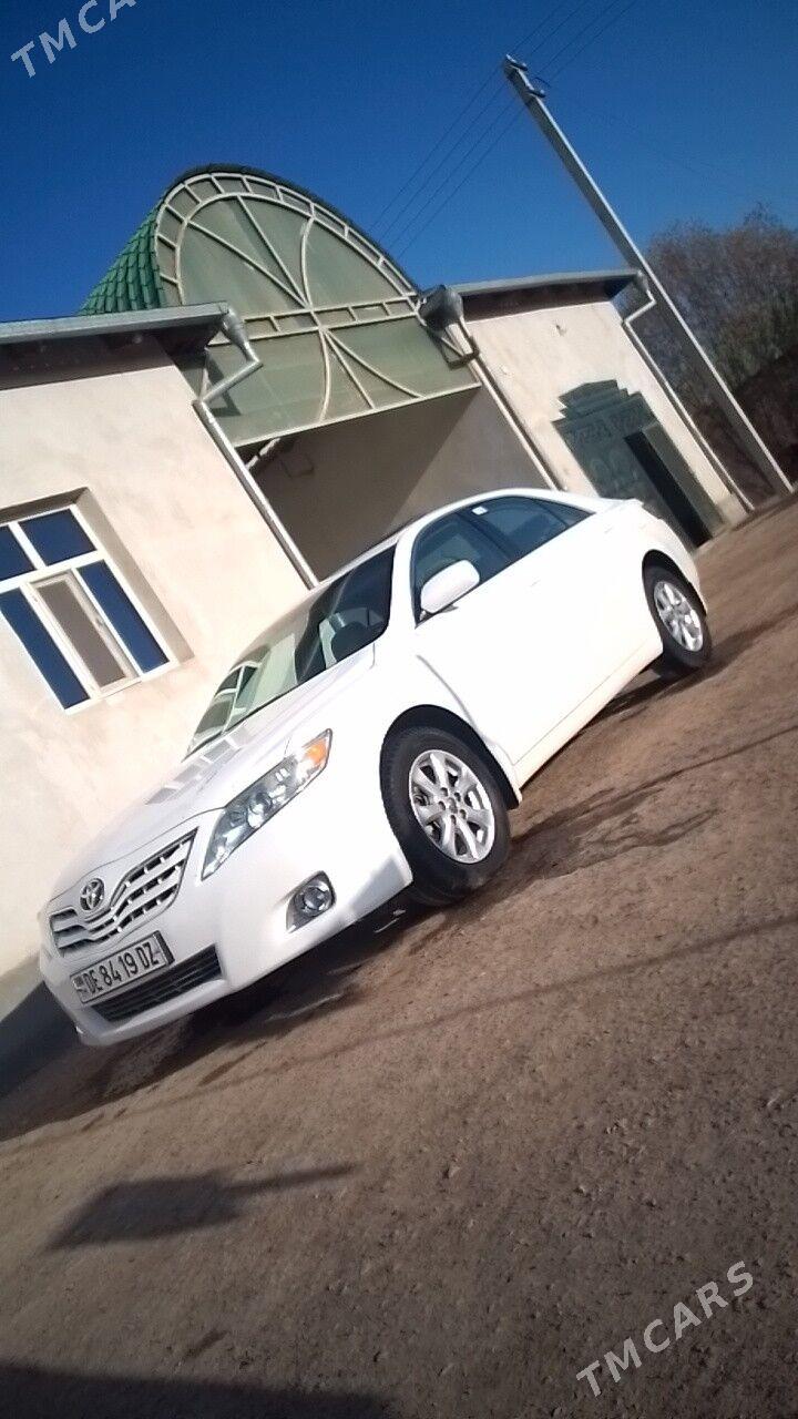Toyota Camry 2010 - 265 000 TMT - Gubadag - img 1