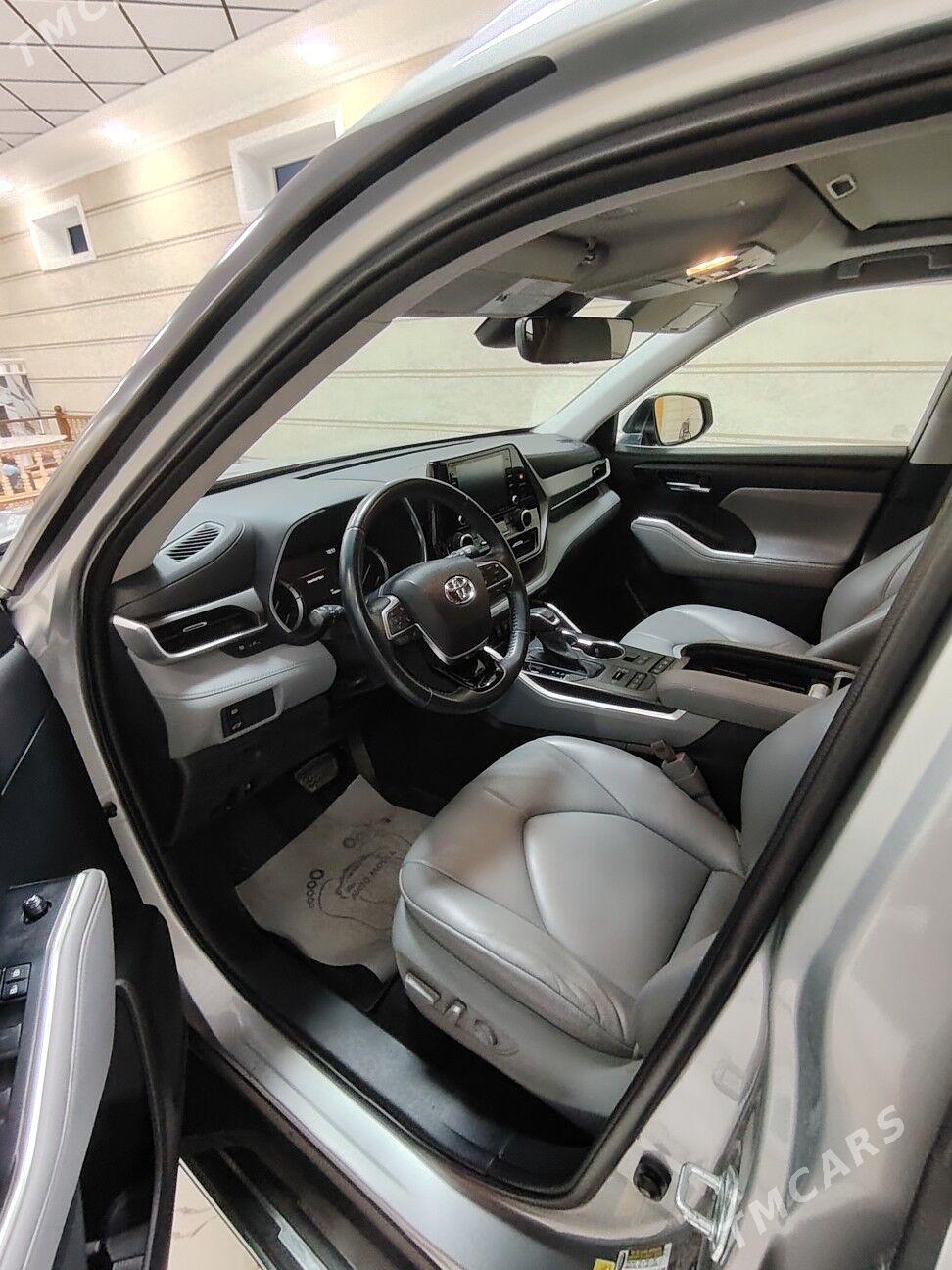 Toyota Highlander 2021 - 540 000 TMT - Дянев - img 8