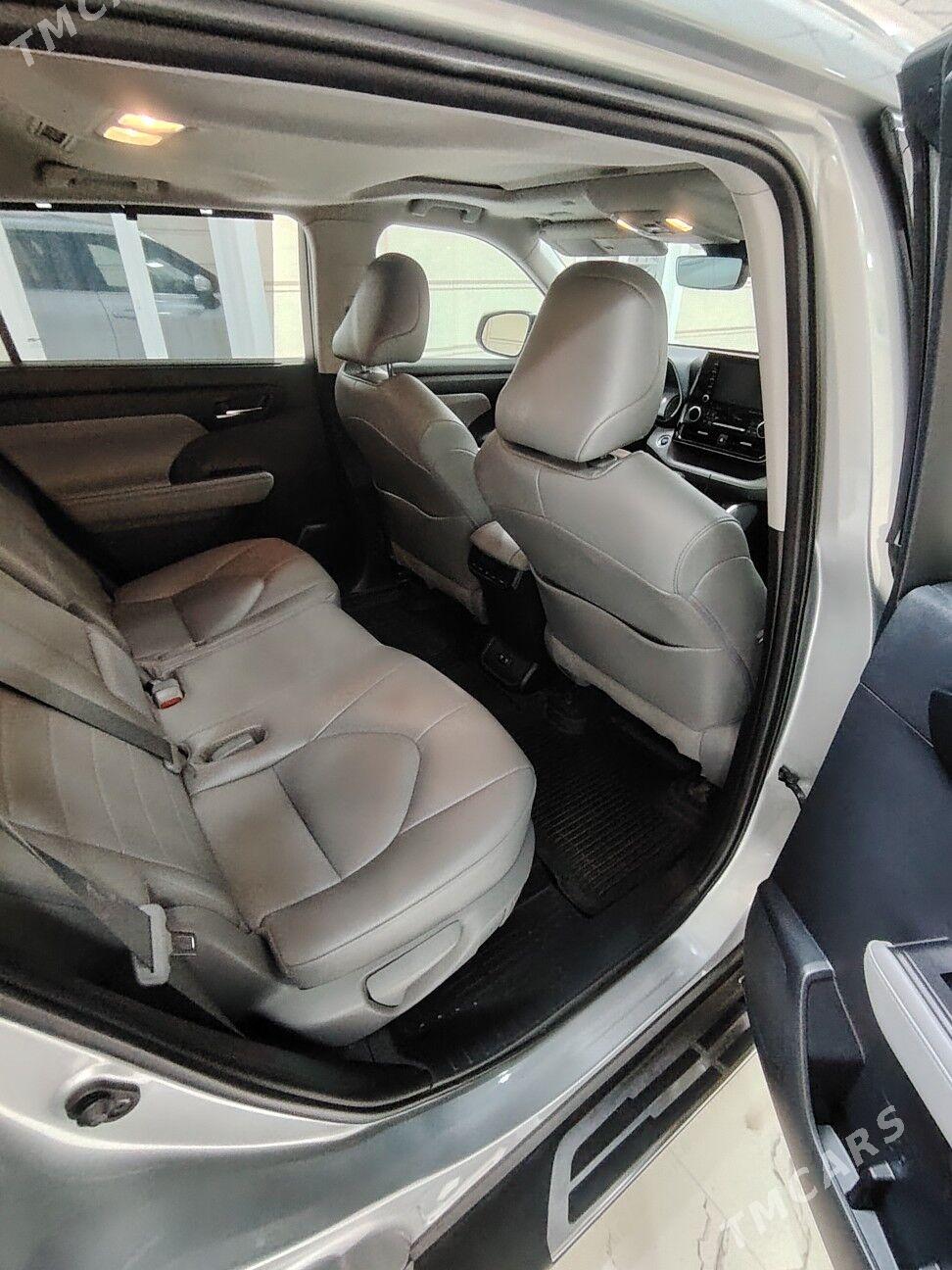 Toyota Highlander 2021 - 540 000 TMT - Дянев - img 6