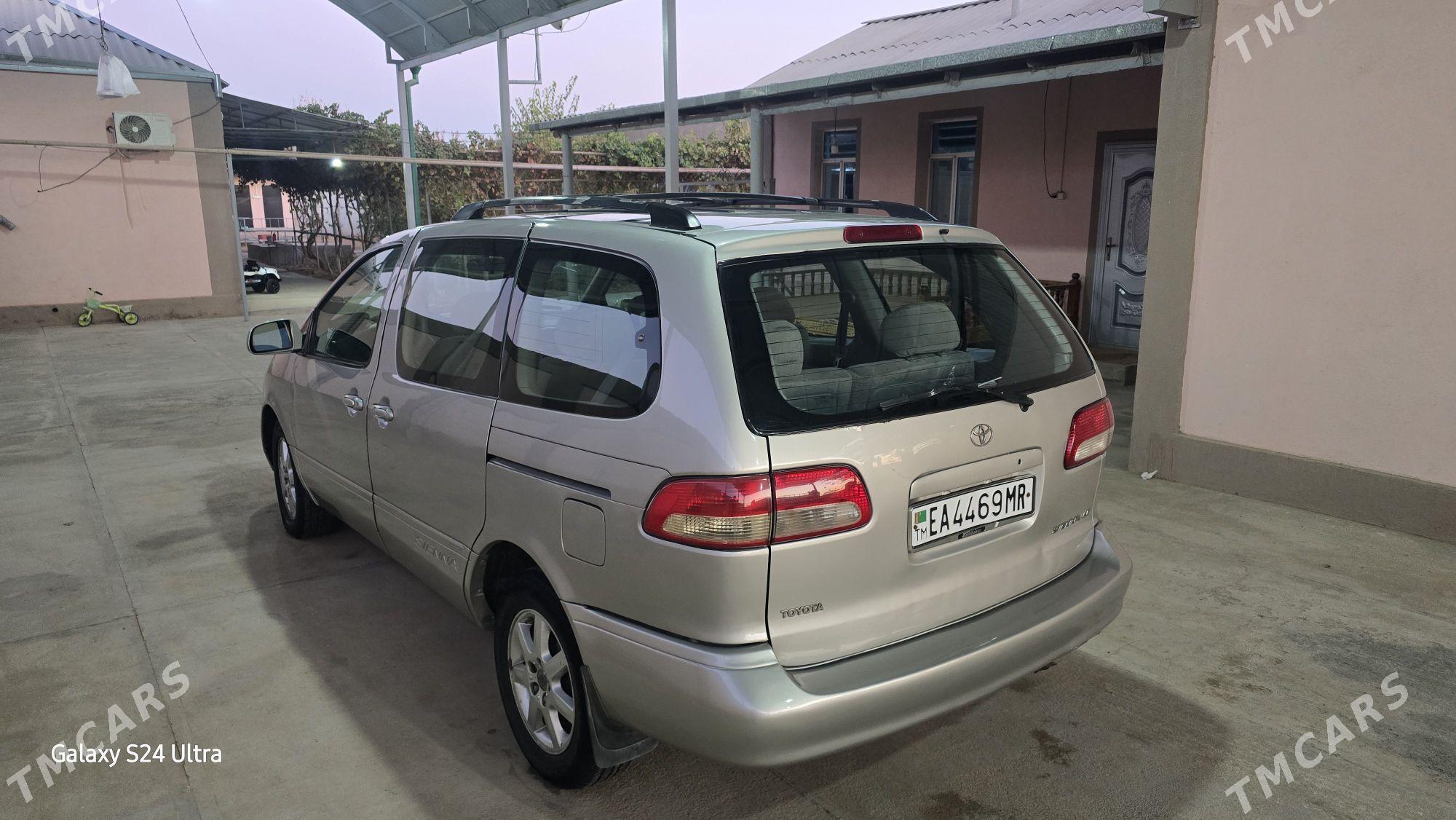 Toyota Sienna 2002 - 175 000 TMT - Огуз хан - img 3