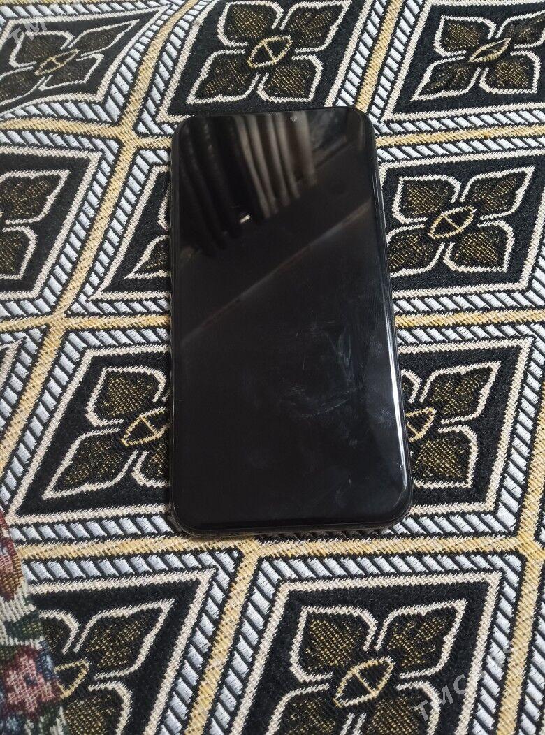 iPhone xs - Saýat - img 2