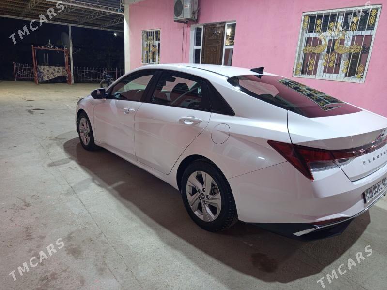 Hyundai Elantra 2022 - 223 000 TMT - Bäherden - img 2