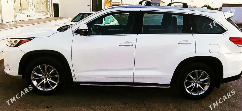 Toyota Highlander 2017 - 400 000 TMT - Туркменабат - img 4