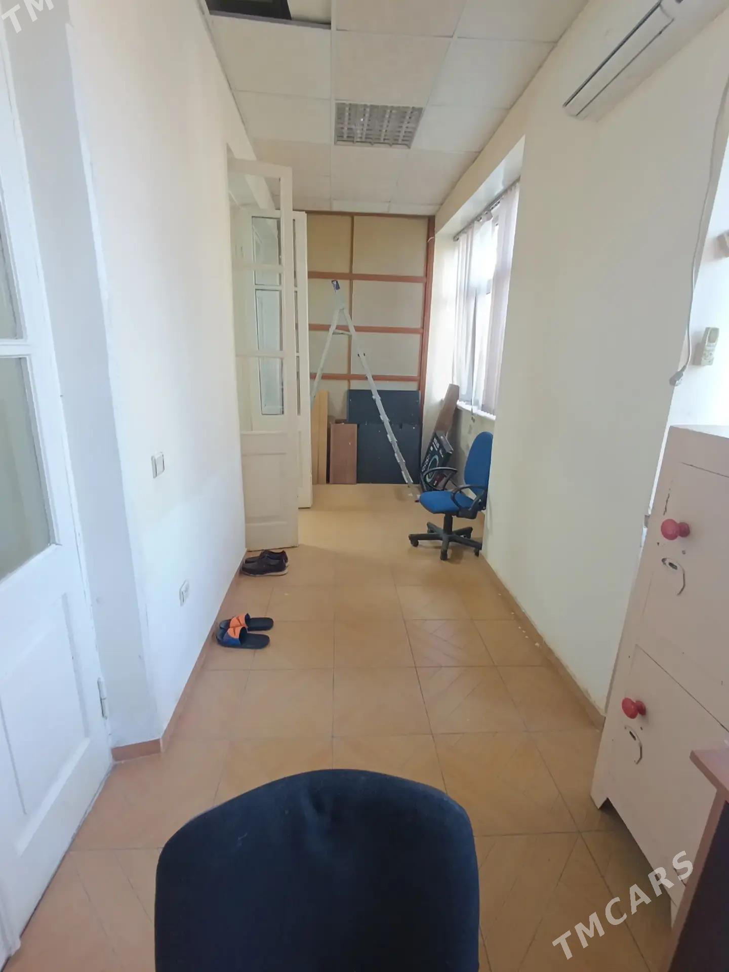 КИМ РАЙОН 3 КОМ. 85 м2 - Kim raýon - img 4