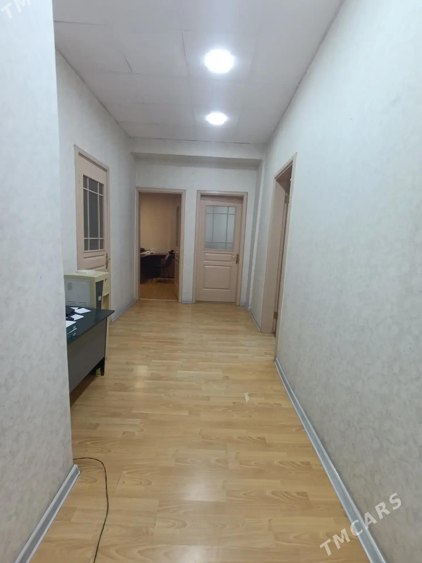 КИМ РАЙОН 3 КОМ. 85 м2 - Kim raýon - img 2