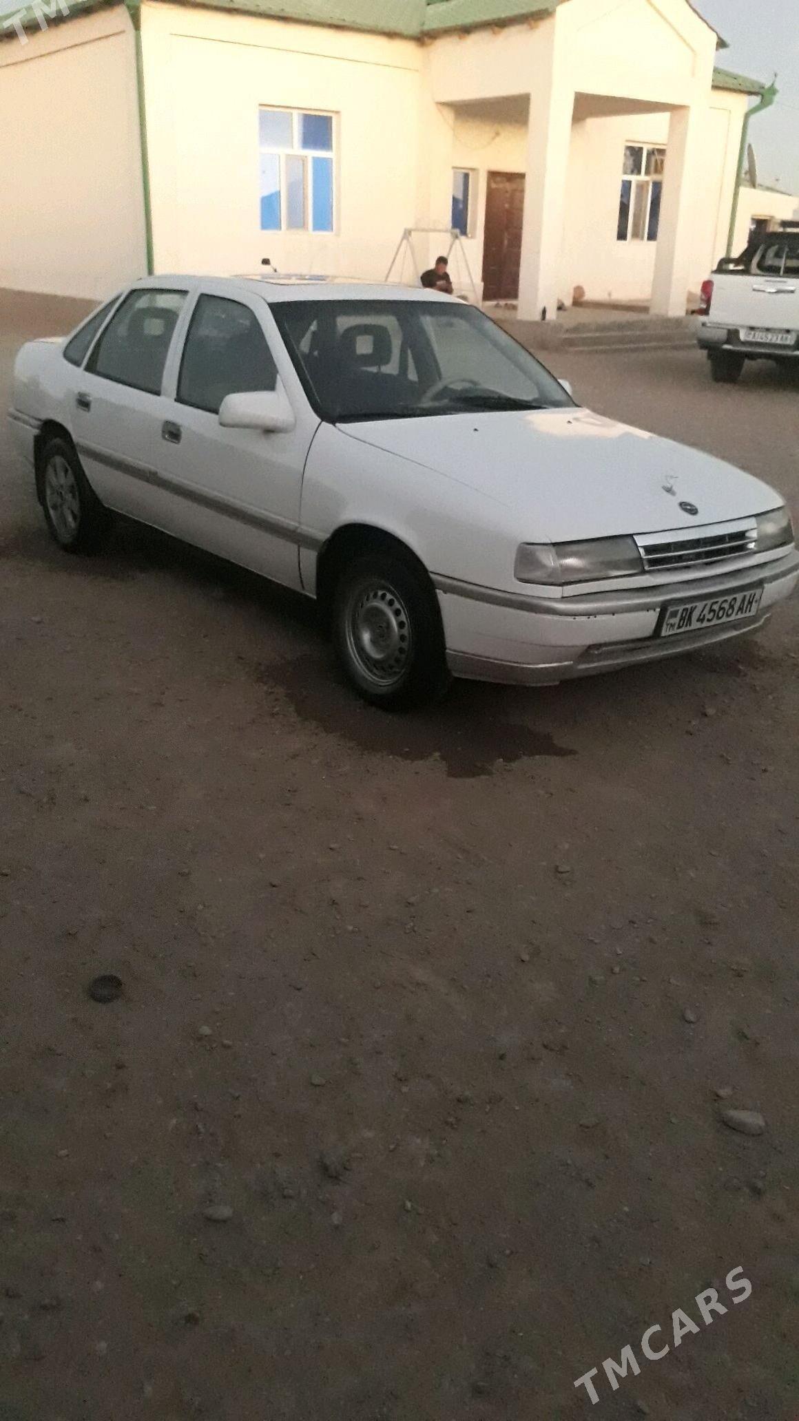 Opel Vectra 1990 - 32 000 TMT - Бабадайхан - img 3