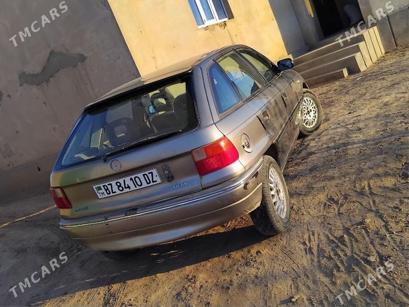 Opel Astra 1994 - 38 000 TMT - Daşoguz - img 3