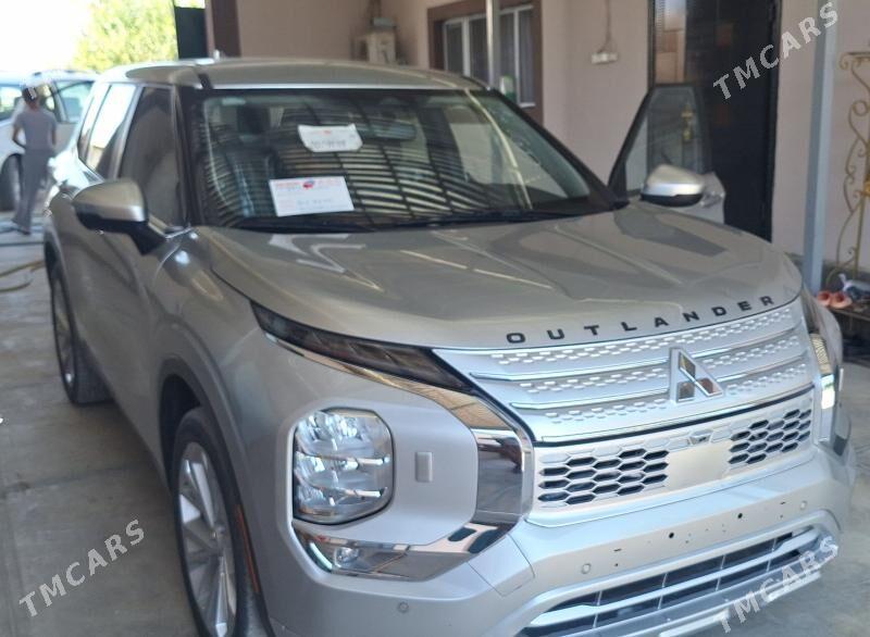 Mitsubishi Outlander 2021 - 352 000 TMT - Köýtendag - img 5