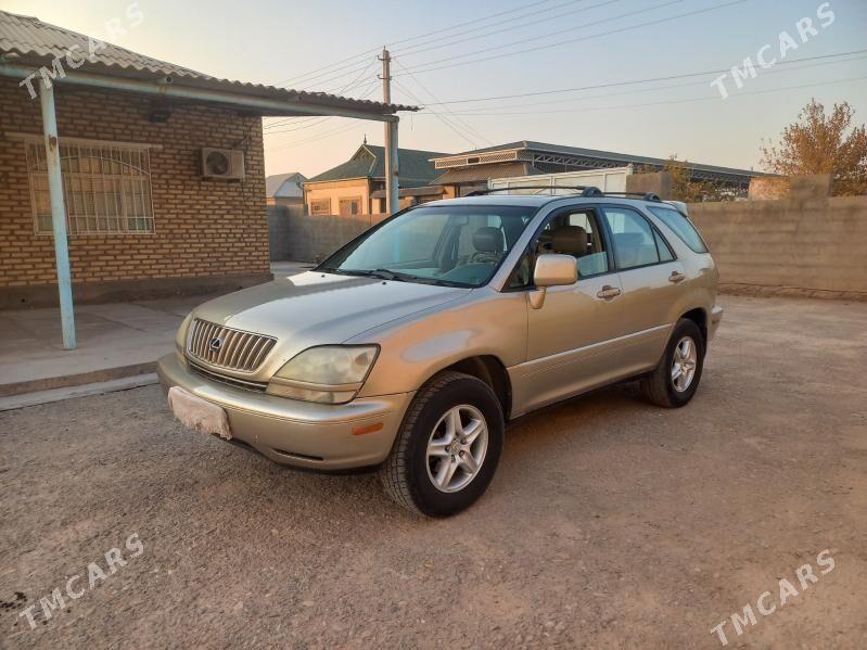 Lexus RX 300 2000 - 160 000 TMT - Серахс - img 3