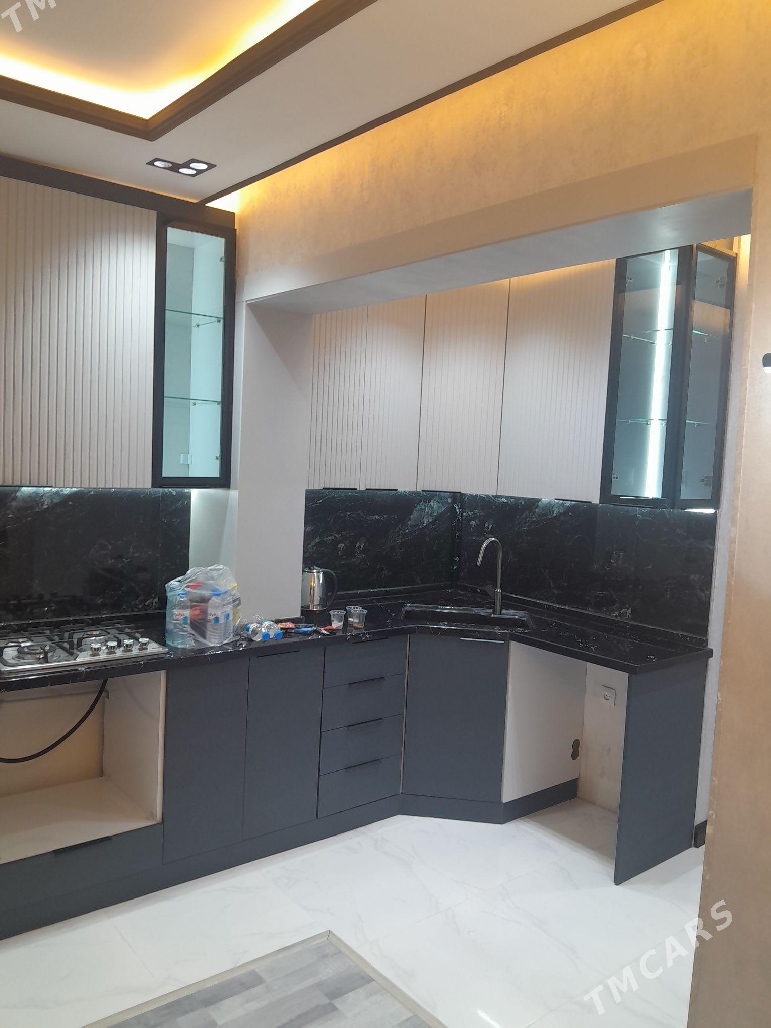 satlyk jay gowdan - Гаудан "А" - img 2