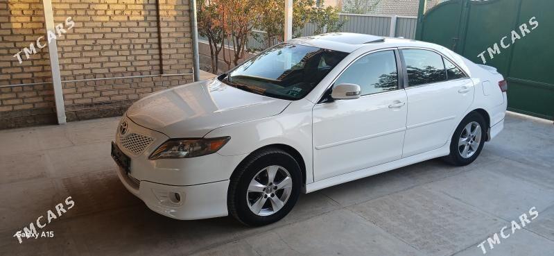 Toyota Camry 2010 - 195 000 TMT - Baýramaly - img 1