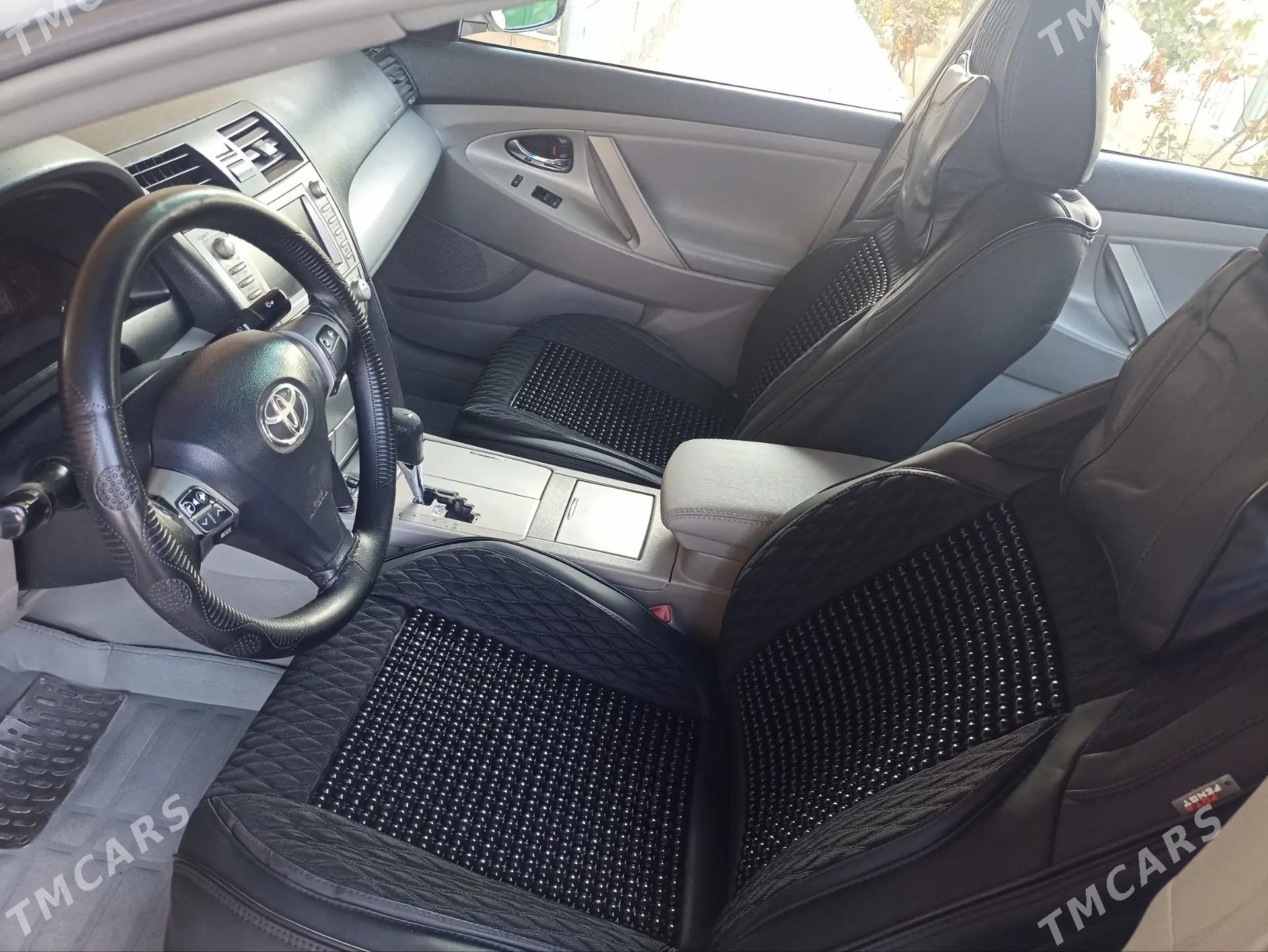 Toyota Camry 2010 - 195 000 TMT - Baýramaly - img 2