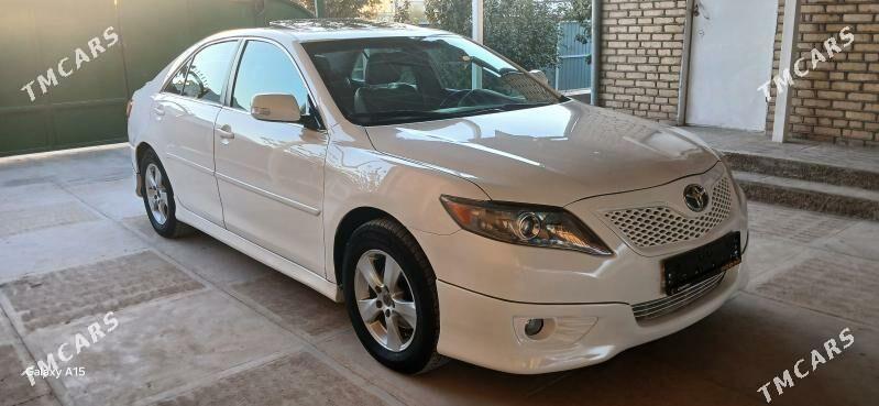 Toyota Camry 2010 - 195 000 TMT - Baýramaly - img 4