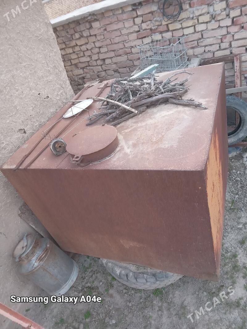 Demir bocka - Kaka - img 2