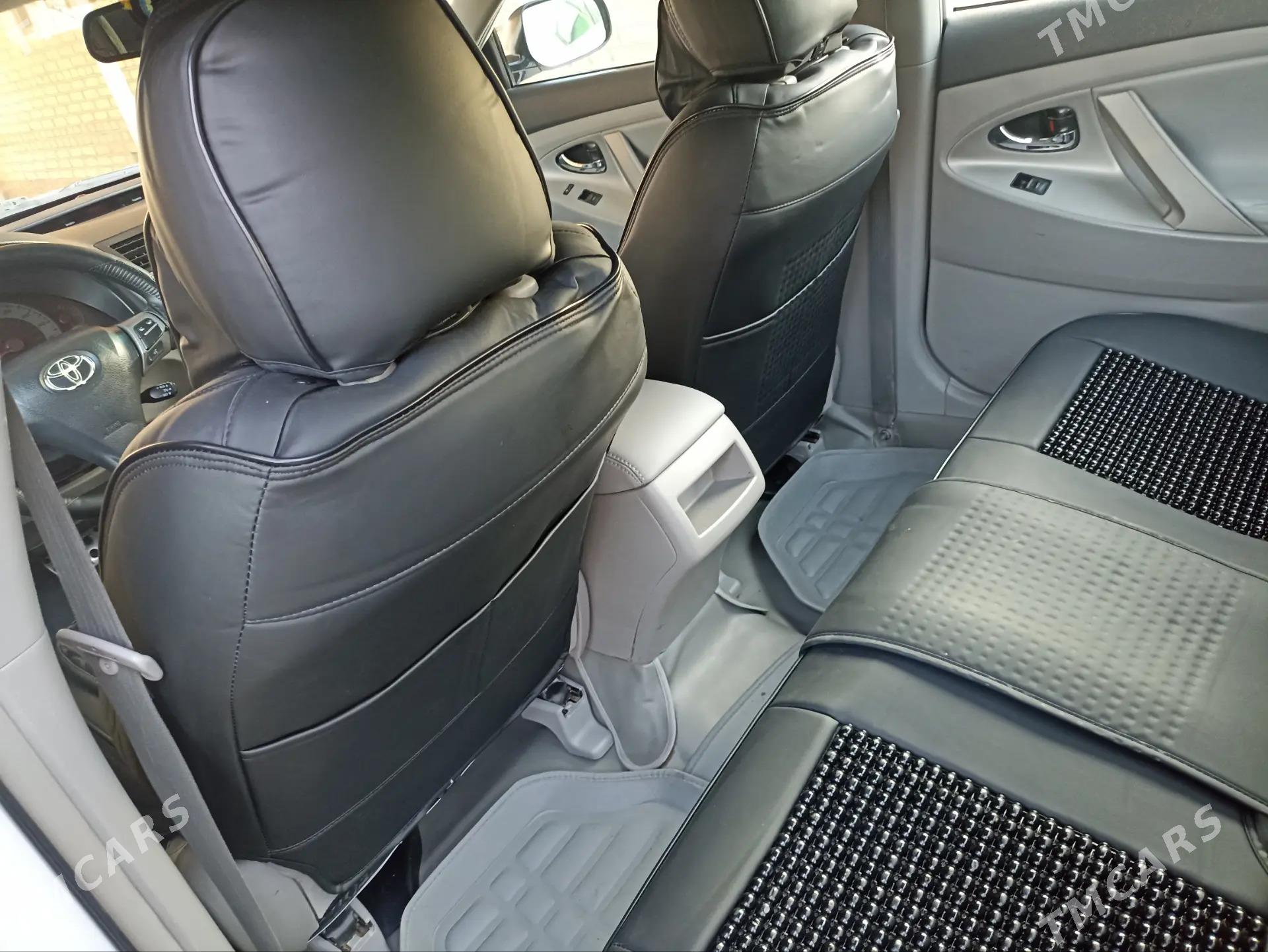 Toyota Camry 2010 - 195 000 TMT - Baýramaly - img 7